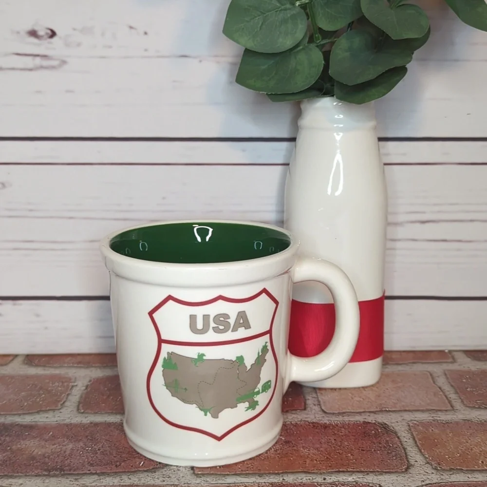 Vintage‎ Magenta Map of United States of America USA Large Oversized Coffee Mug